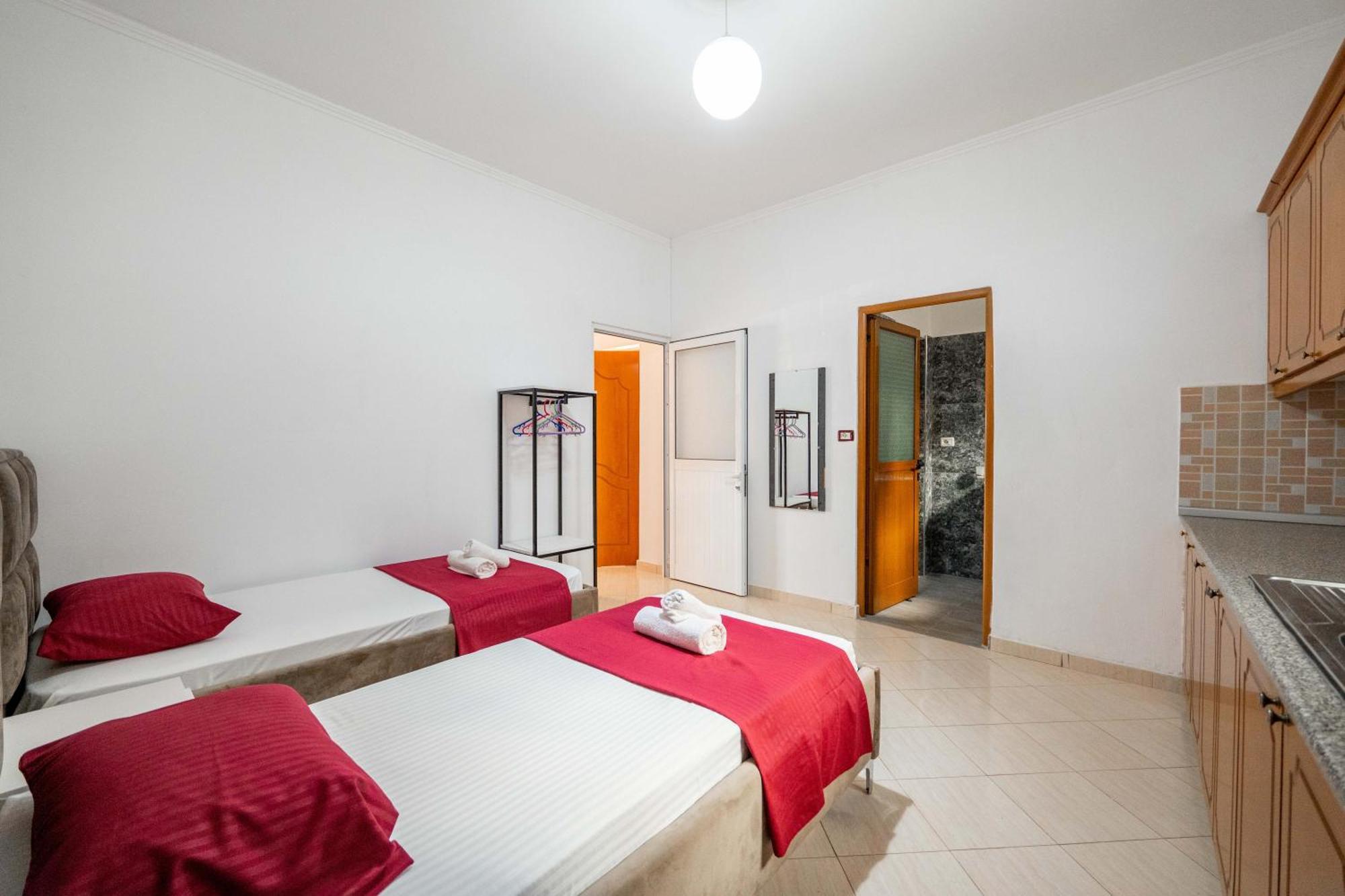 Apartament Agim Doko *