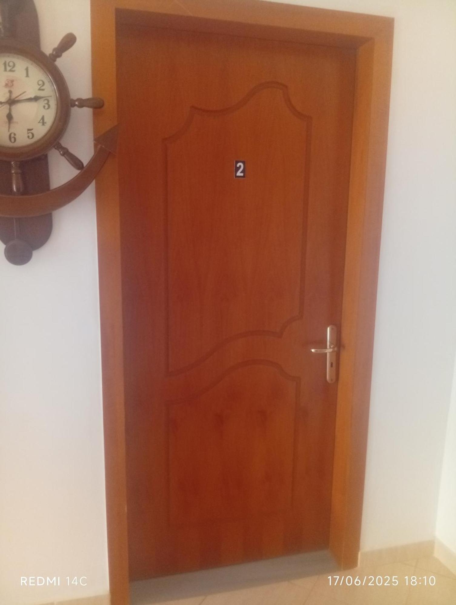 Agim Doko Apartament *